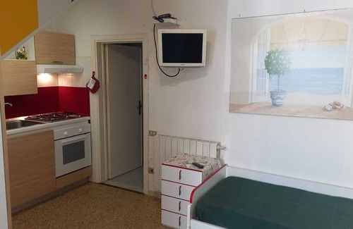 Marina di Cecina Apartment | Apartment with private courtyard - pets welcome