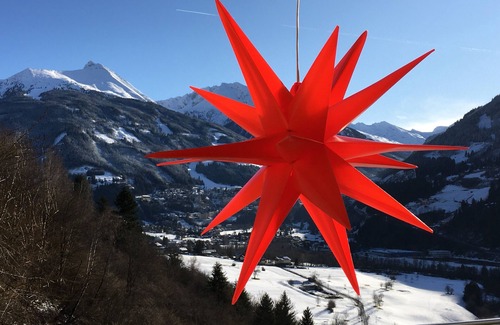 Bad Hofgastein Apartment | Apartment with stunning panoramic views for 6 people in an exposed location