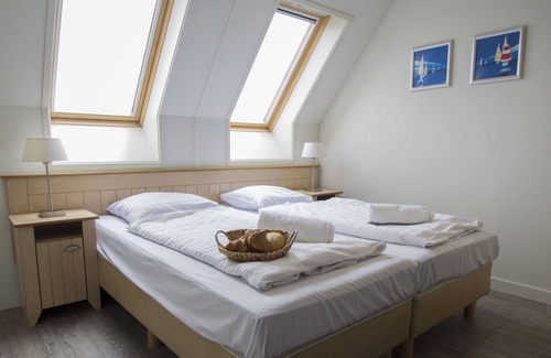 Midsland Apartment | Apartment with sauna, 1.7 km. from beach