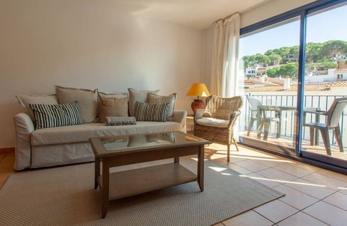 Tamariu Apartment | Apartment with sea views, near the beach, functional for families