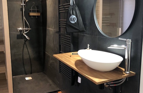 Saint-Servan Apartment | Apartment with Spa and Sauna 50m from the beach and close to Intra-Muros