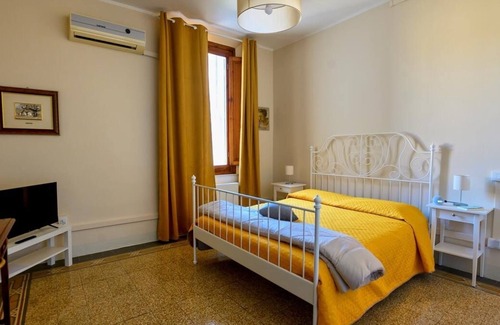 Fucecchio Apartment | Apartment with swimming pool, 30 minutes from the most beautiful art cities of Tuscany