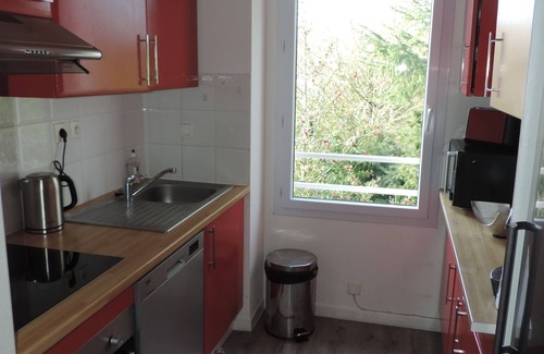 Marans Apartment | Apartment with swimming pool between Sea and Marais Poitevin