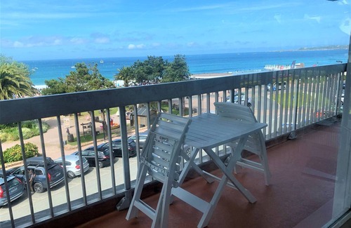 Perros-Guirec Apartment | Apartment with terrace, parking, Trestraou beach in Perros-Guirec