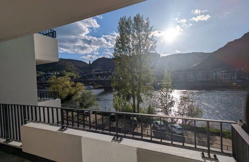 Cochem Apartment | Apartment with terrace Cinema 2