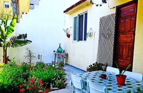Teror Apartment | Apartment With Terrace and Mountain View