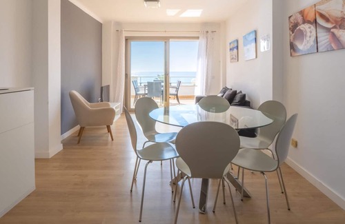 S'illot Apartment | Apartment with terrace by the beach with sea view - Antic 102