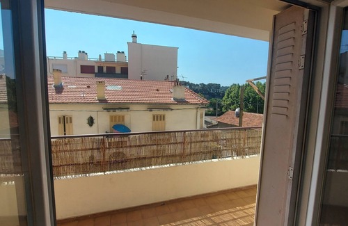 Toulon Apartment | Apartment with terrace