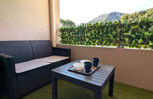 Toulon Apartment | Apartment with terrace in the heart of Toulon