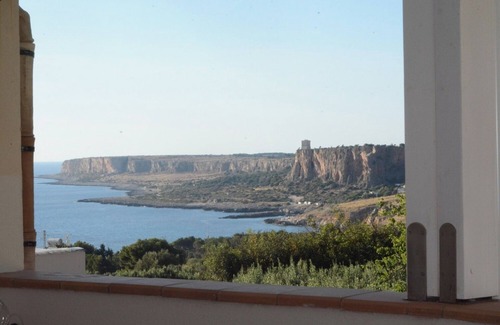 Macari Apartment | Apartment with terrace, sea view.