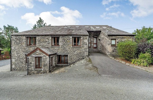Bondgate Within Apartment | Apartment with two doubles, one twin and one single.