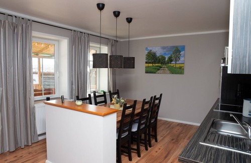 Beenz Apartment | Apartment 'Wohnung Paul' with Private Terrace, Private Garden and Wi-Fi