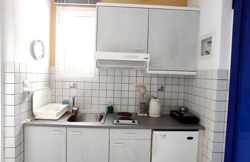 Kipri Apartment | Apartment 'Zefiros - Dusk Sea View' with Sea View, Wi-Fi and Air Conditioning