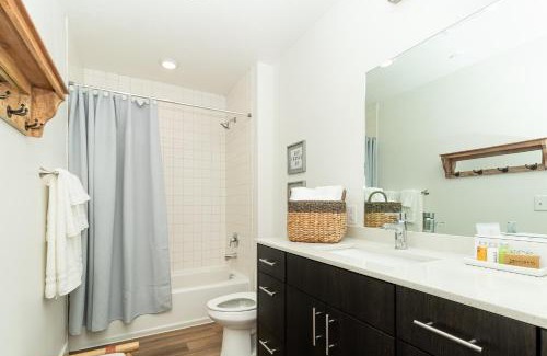 Capitol Hill Apartment | Apartments Close to Downtown, Conventions, Airport, Mountains, Shopping