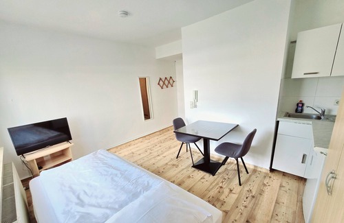 Heilbronn Apartment | Apartments EFDE GmbH - Allee 41, Heilbronn - Studio Apartment 32