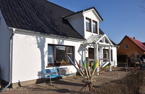 Ostseebad Dierhagen Condo | Apartments for 2-3 pers. Playground, garden, creative courses, child-friendly