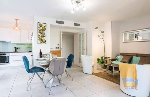 Pointe Croisette Apartment | Apartments for 4 People