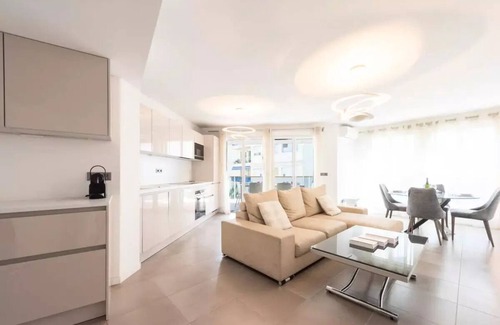Pointe Croisette Apartment | Apartments for 4 People