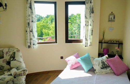 Primorski Apartment | Apartments in Golden Sands park near the sea