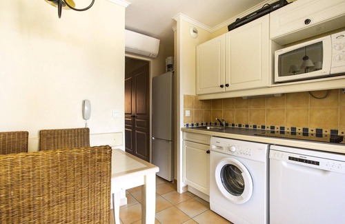 Les Restanques Apartment | Apartments in the Restanques of the Gulf of St Tropez - maeva Home - Spacious 2-room sea view apartment for 5 people - Prestige - super Home