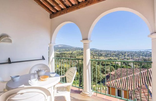 Les Restanques Apartment | Apartments in the Restanques of the Gulf of St Tropez - maeva Home - Apartment for 4 people with sea view terrace