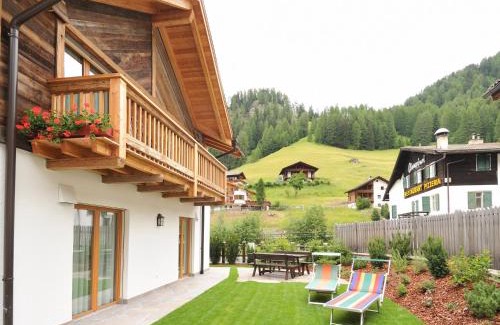 Selva di Val Gardena Apartment | Apartments Isgla