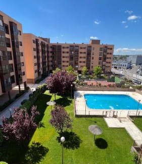 Rejas Apartment | Apartments Madrid Suite Aeropuerto, IFEMA