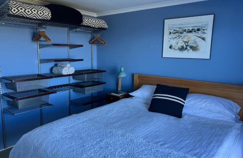 Coles Bay House | Aperture - 3-bedrooms house with Stunning Views framing your Escape!