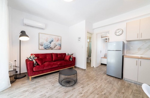 Paralia Ofryniou Resort | Aphrodite Residential Complex