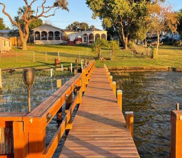 Auburndale House | Aphrodites Paradise - Near Disney World and Busch Gardens