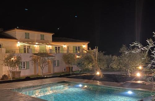 Oletta Apartment | APICULTEUR