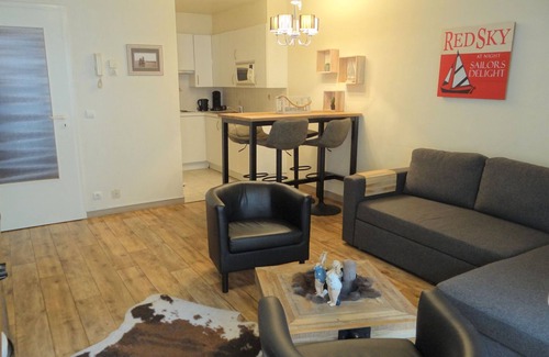 Nieuwpoort-aan-Zee Apartment | Apollo II 110 with central location