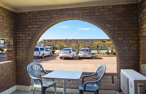 Narooma Apartment | Apollo Unit 12 - Ground Floor