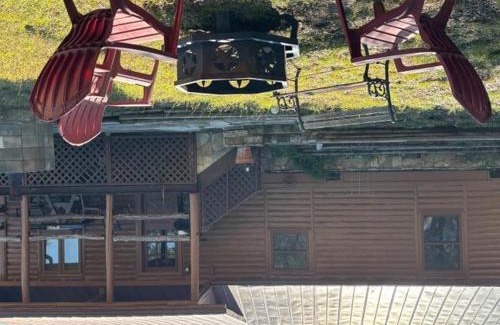 Fischer House | Appaloosa Cabin