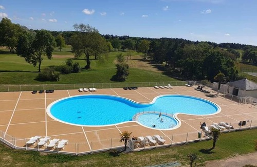 L'Aiguillon-sur-Vie Condo | Appart sur le Terrain de Golf !