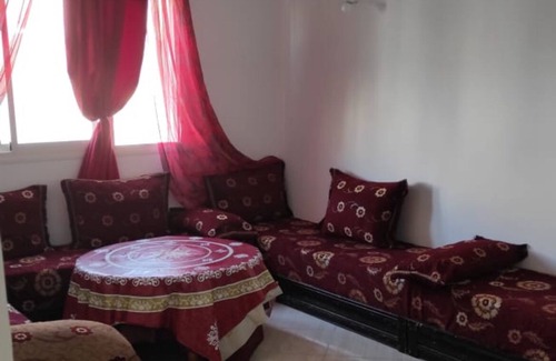 Les Amicales Apartment | Apparemment Familial Ensoleillé Toute la Journée