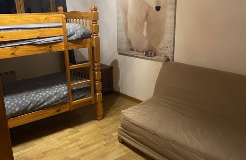 Chatillon-sur-Cluses Apartment | Apparently in renovated farmhouse close to ski resorts