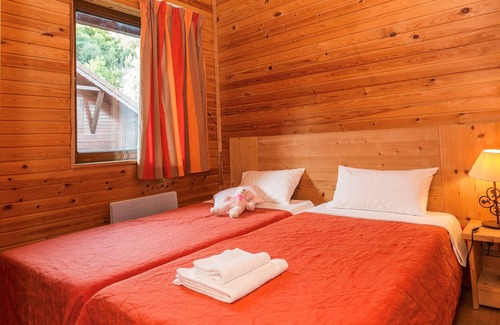 Evian-les-Bains Condo | Appart Équipé | Accès Thermes d'Evian + Sauna