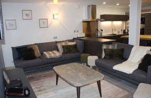 Mont-de-Lans Apartment | Appart 10 pers ski in ski-out - 4bdr/4bath - wifi, sheets, cleaning included