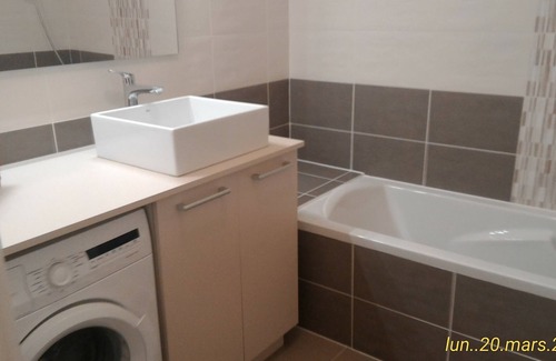 Bozel Apartment | appart. 2-4 people. 200m from the lake and free shuttle. Ideal curists and family