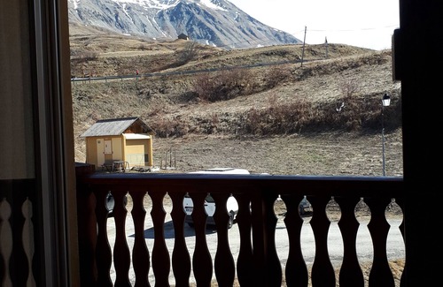 Villar-d'Arene Apartment | Appart 20 in a mountain village: nature and relaxation in Meije country