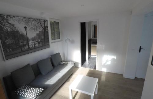 Bievres Apartment | Appart au calme