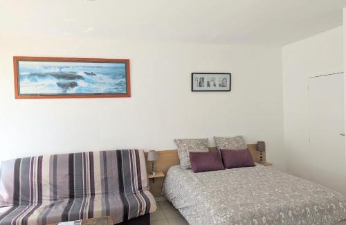 Planguenoual Apartment | Appart' avec grande terrasse vue mer -50m plage et du sentier de randonnée