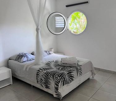 Le Carbet Apartment | Appart Calme Vue Mer