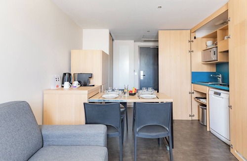 Saint Clair Apartment | Appart'City Confort Lyon Cité Internationale