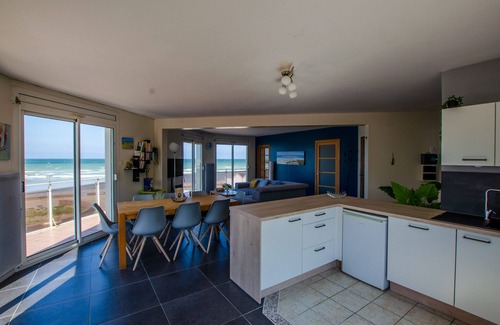 Quiberville Apartment | Appart'en Mer, on the beach