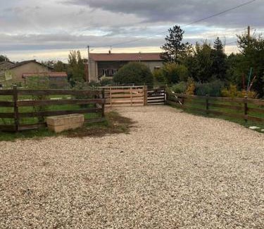 Perouges Apartment | Appart Flokeli à Perouges