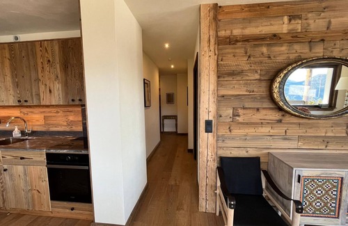 Le Bettex Apartment | Appart 2 Le Bettex on Piste Mont Blanc View 4 bedrooms