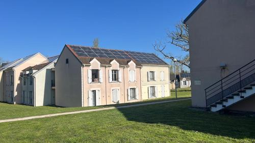 Le Mee-sur-Seine Apartment | Appart Hôtel 3* dans une résidence de tourisme