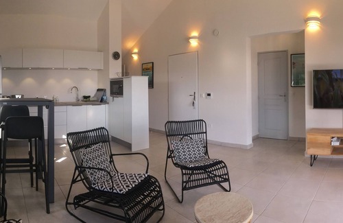 Saint-Leu Apartment | Appart Hawaï - vue mer et Montagne à St-leu Centre